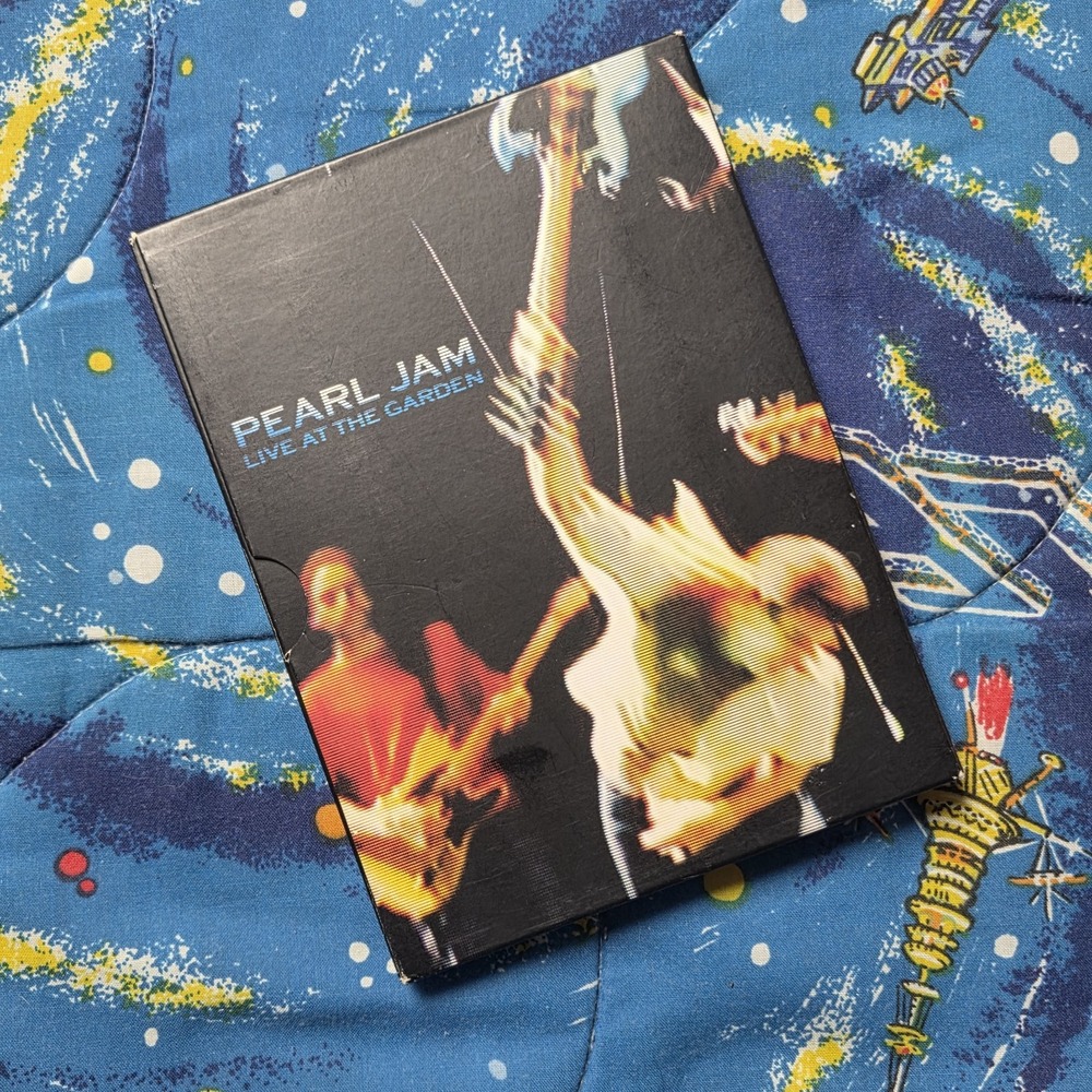 Pearl Jam Live at the Garden DVD 2003 2-Disc Set New York NYC Alt Rock Grunge